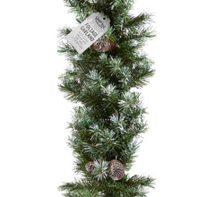 Afbeelding in Gallery-weergave laden, Christmas garland met dennenappels
